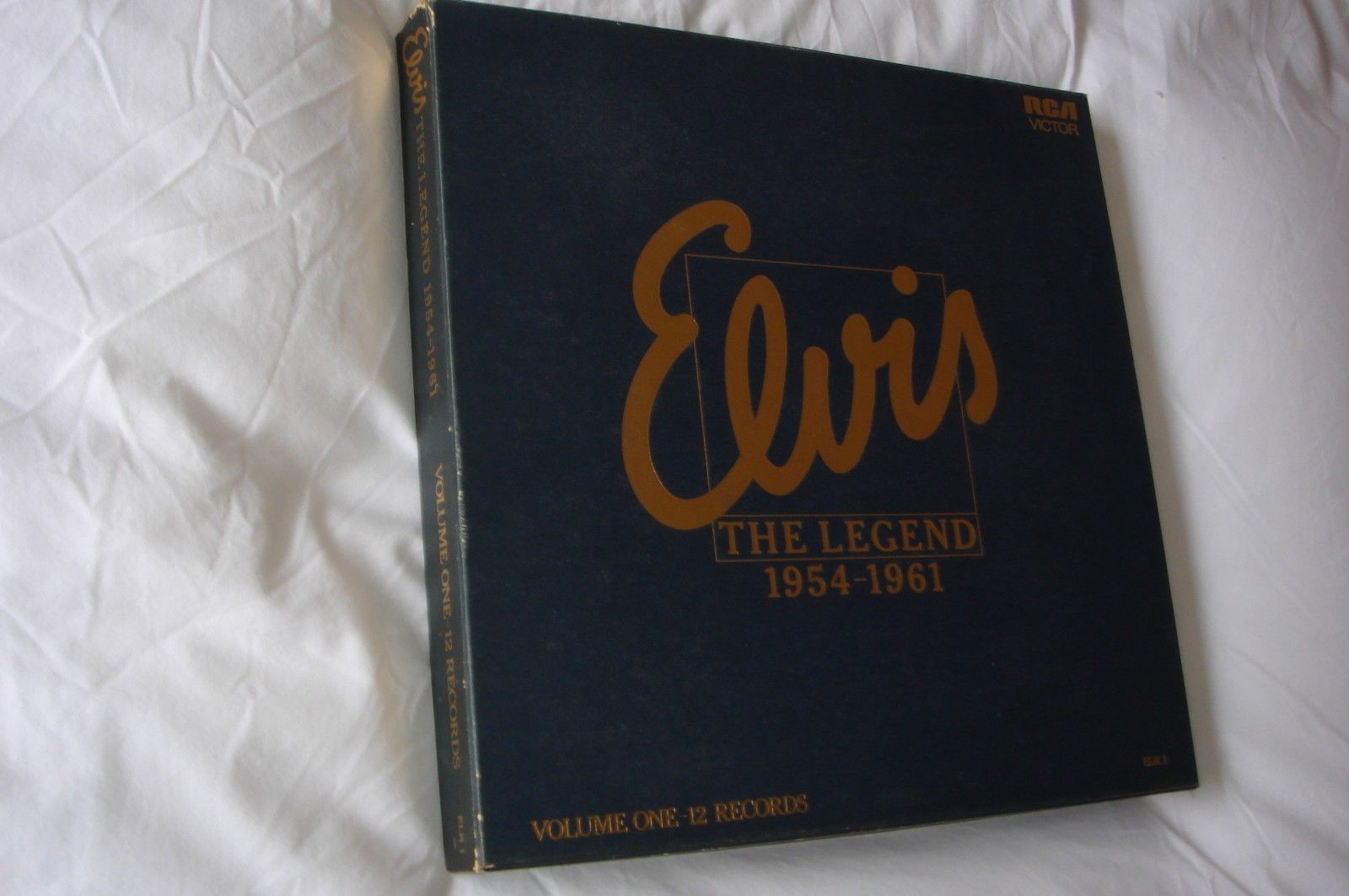 popsike.com - ELVIS PRESLEY rare 12-LP RCA box set "Elvis The Legend  1954-61", mint vinyl - auction details