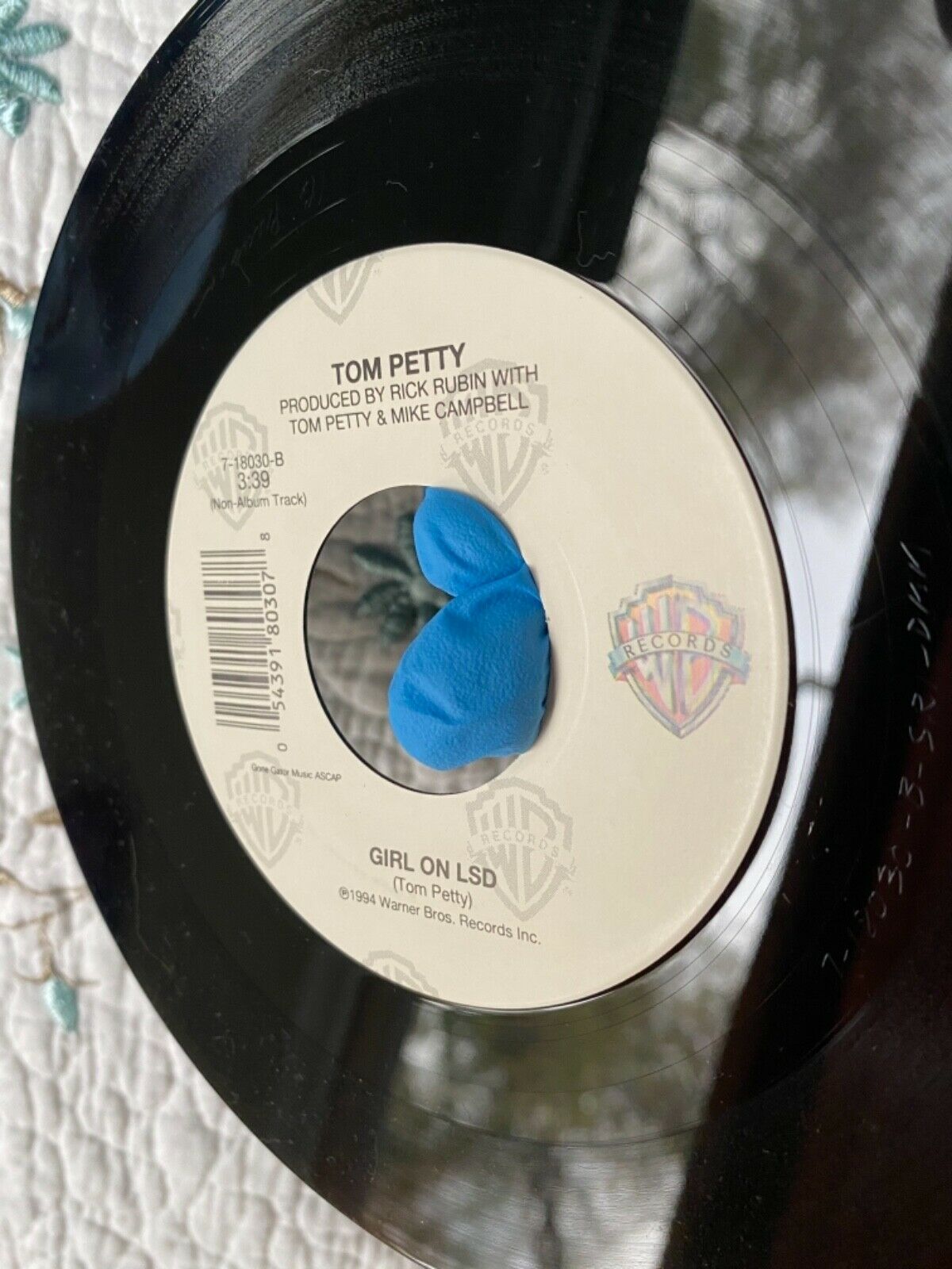 popsike.com - TOM PETTY 7” SINGLE “GIRL ON LSD” ORIGINAL B-SIDE “YOU DON'T  KNOW HOW..” - auction details